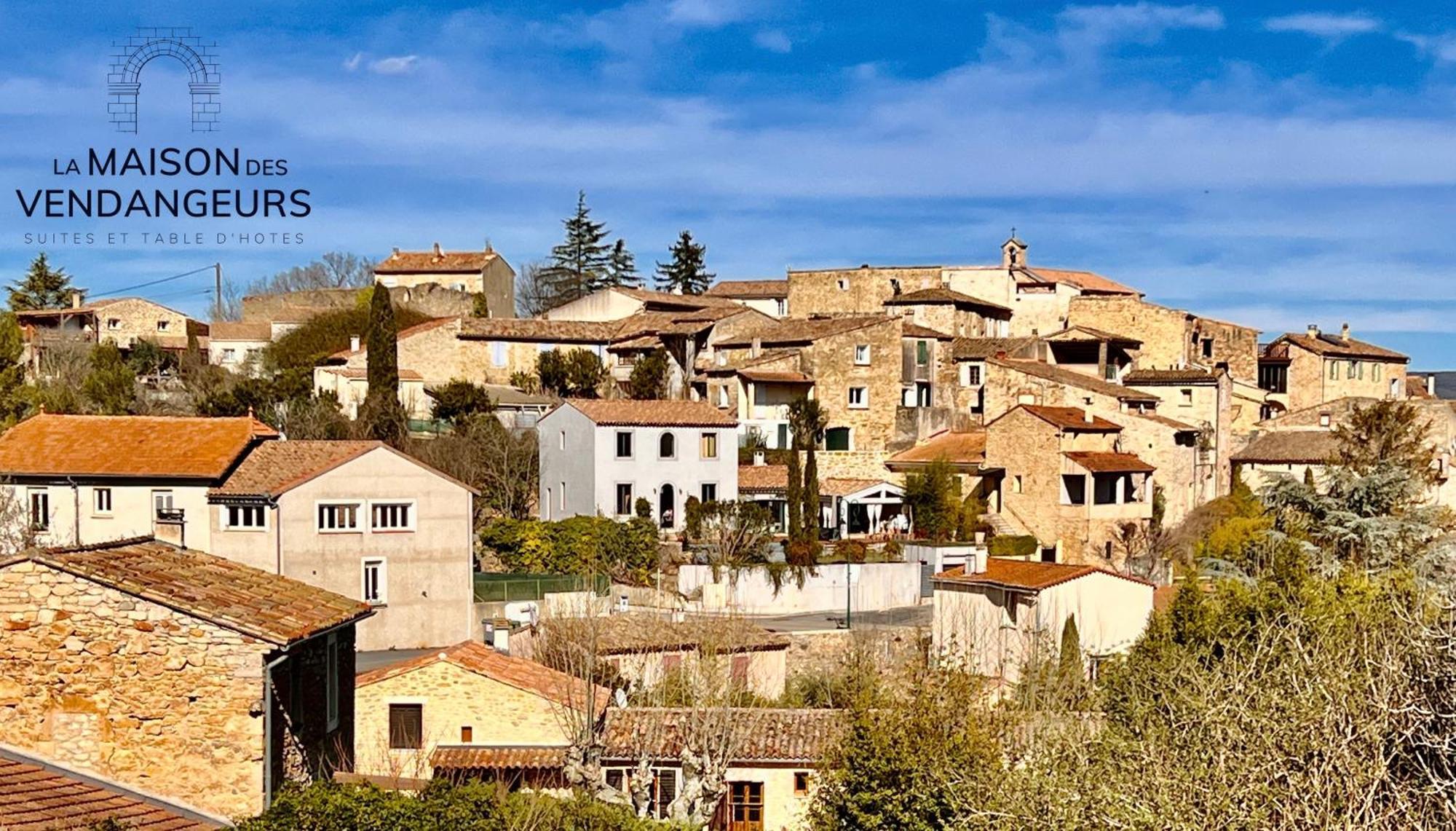 La Maison des Vendangeurs - TABLE D'HÔTES le soir du jeudi au lundi - Jacuzzi - Balnéo SPA - ACCES Piscine pour chambre Grafitti et chambre La Tour Martignargues Exterior foto
